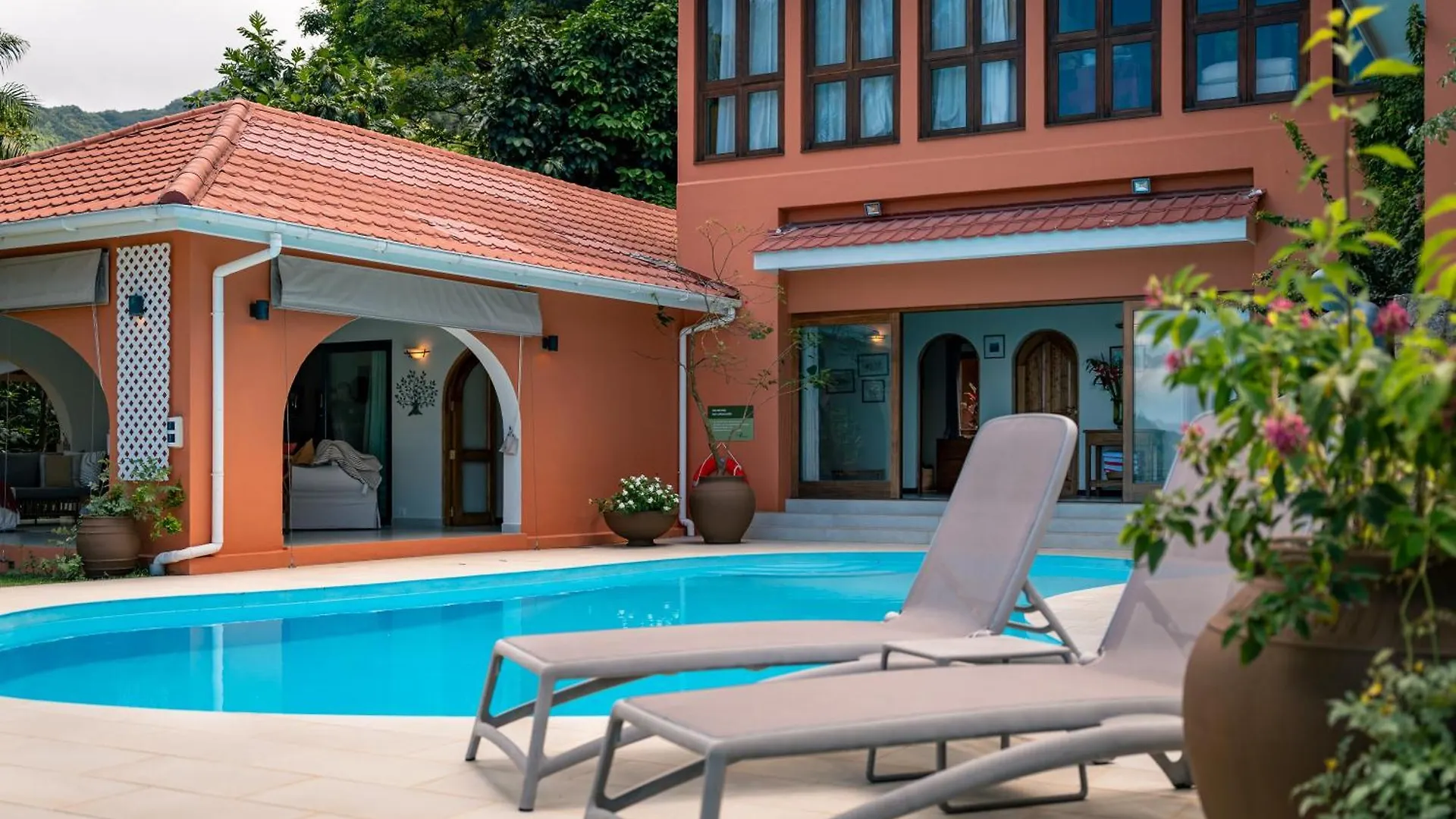 Cote Cedres Hotel Bel Ombre Pensiune